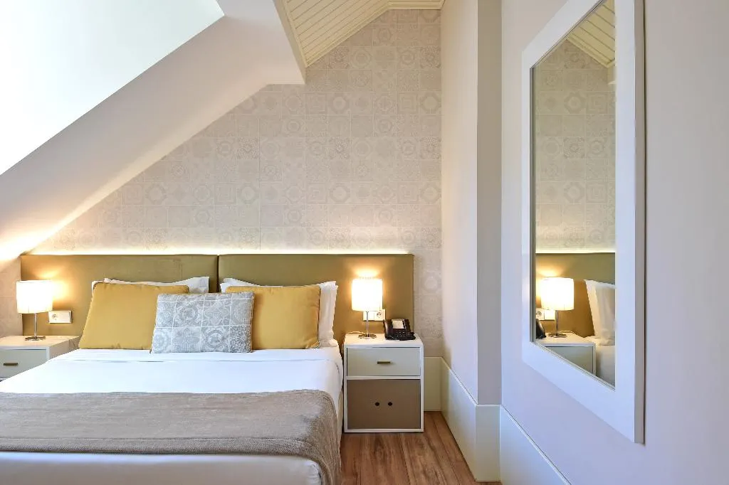 FAMILY ROOM STANDARD Room, My Story Hotel Ouro, Lisbon