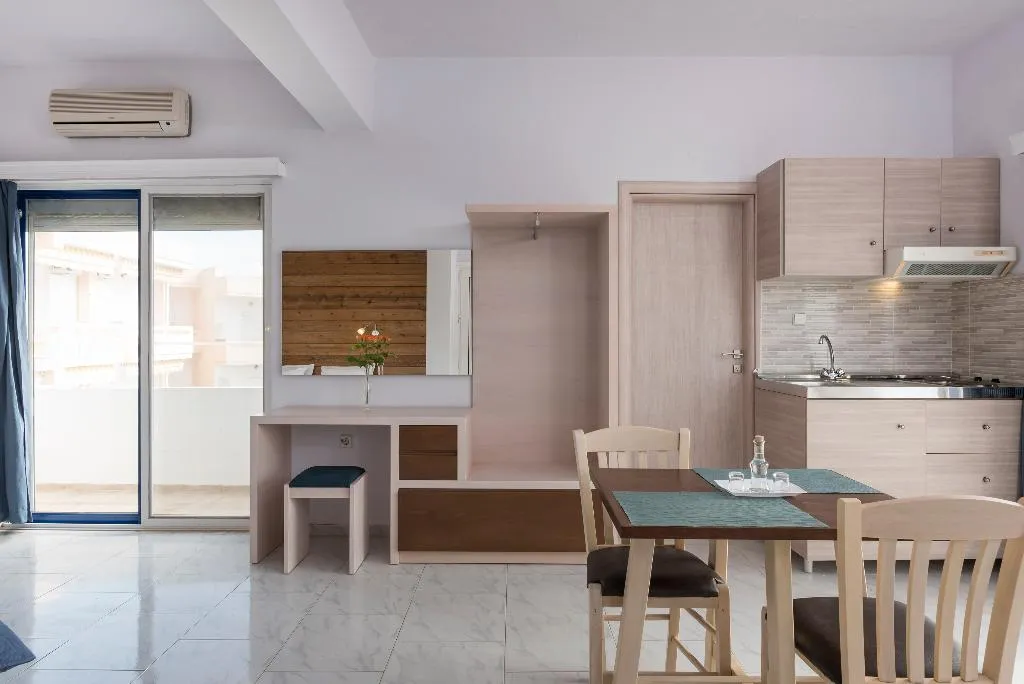 STUDIO SEA VIEW KING BED Room, Esplanade Apartments, Crete