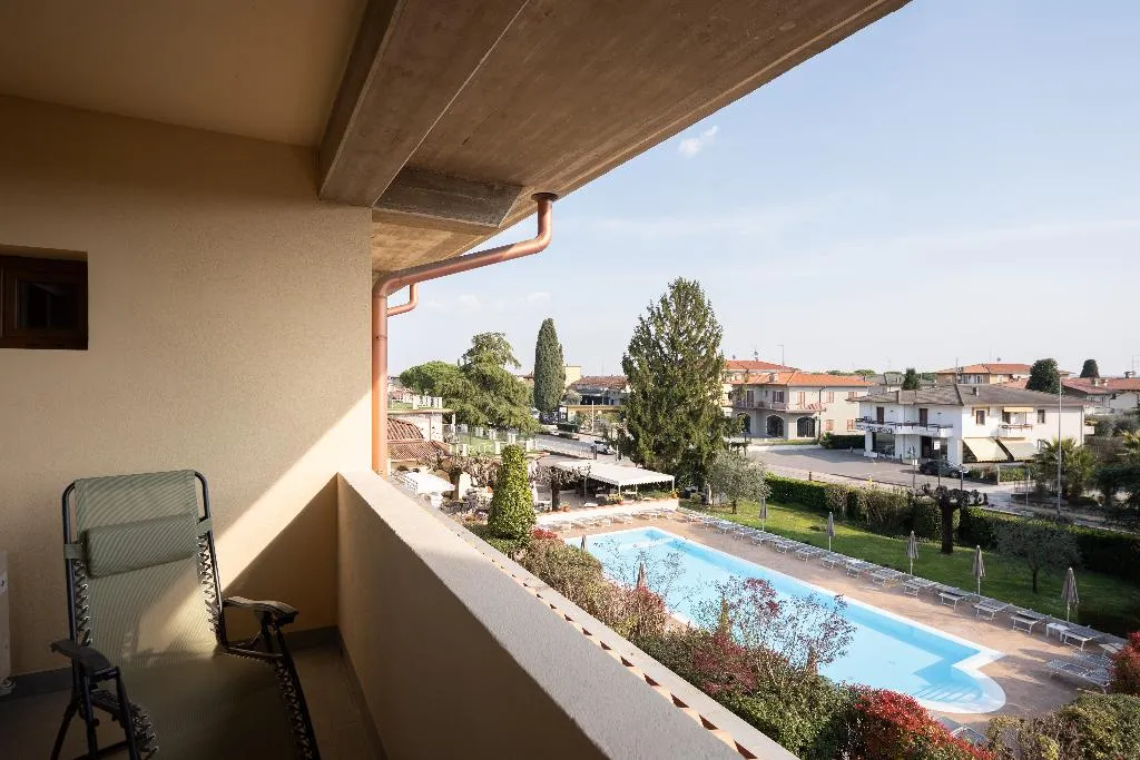 SUITE LUXURY Room, Hotel Gardenia Sirmione, Milan