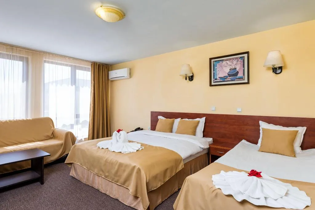 Room, Hotel Avenue, Bourgas