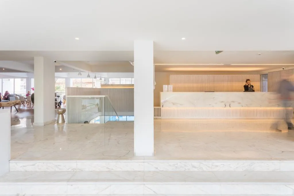 Lobby, Londres Estoril Hotel, Lisbon