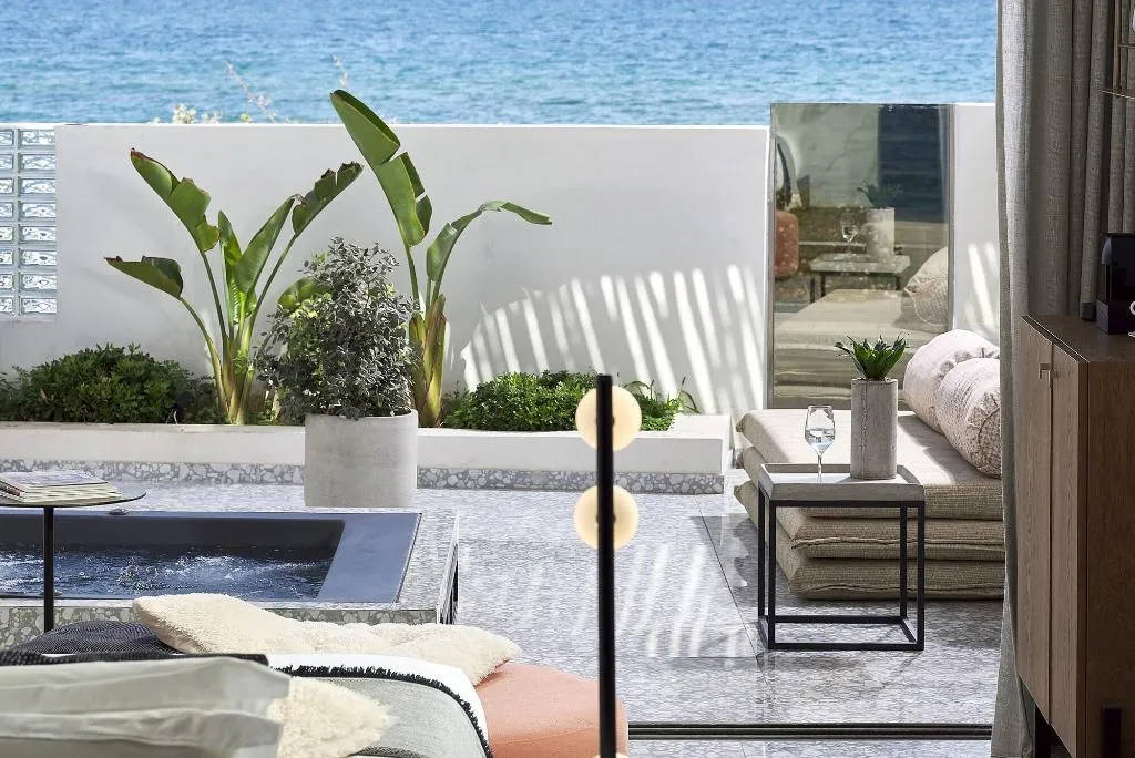 Room, Dyo Suites, Crete
