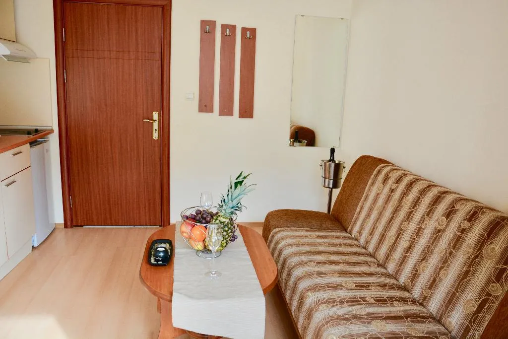 STUDIO STANDARD Room, Rainbow 2 holiday complex, Bourgas