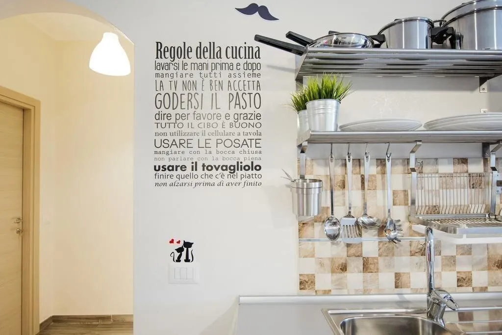 Room, Linea1 B&B, Naples