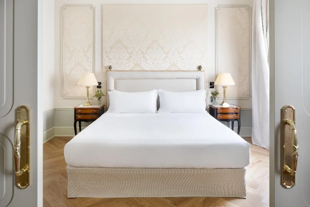 SUITE DELUXE Room, El Palace, Barcelona