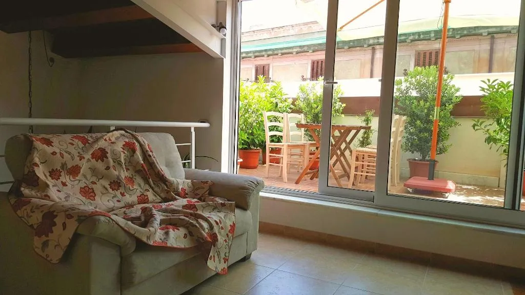 Lobby, PalermiT'amo, Palermo