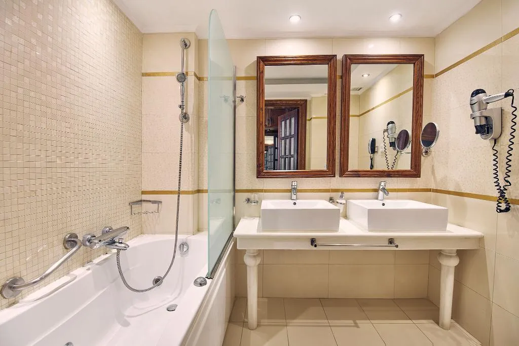 JUNIOR SUITE POOL VIEW Room, Palazetto Suites Zakynthos, Zante
