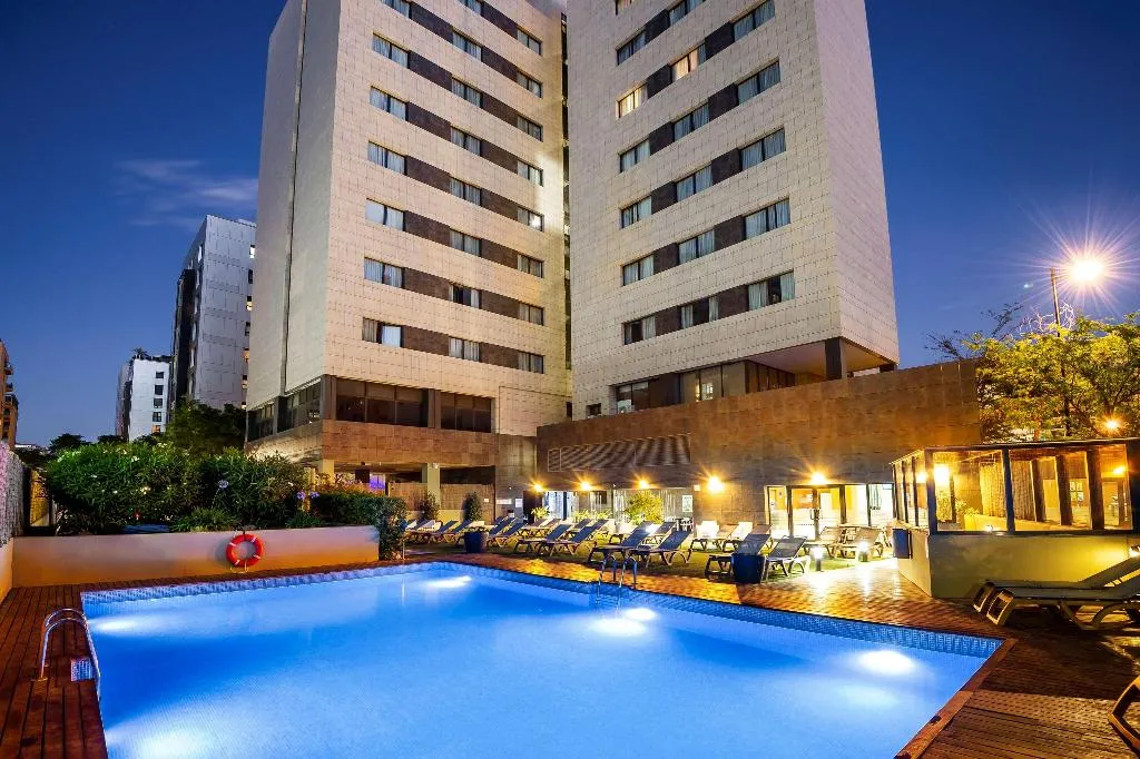 Pool, Innside Valencia Oceanic, Valencia