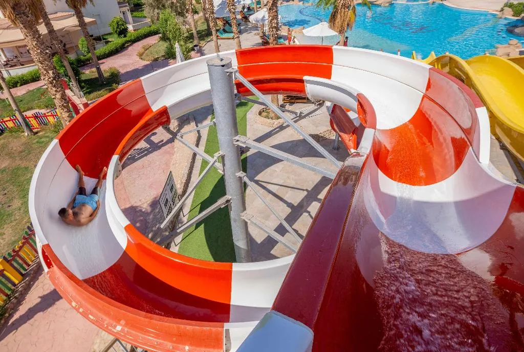 Sports and Entertainment, Amphoras Aqua, Red Sea Riviera