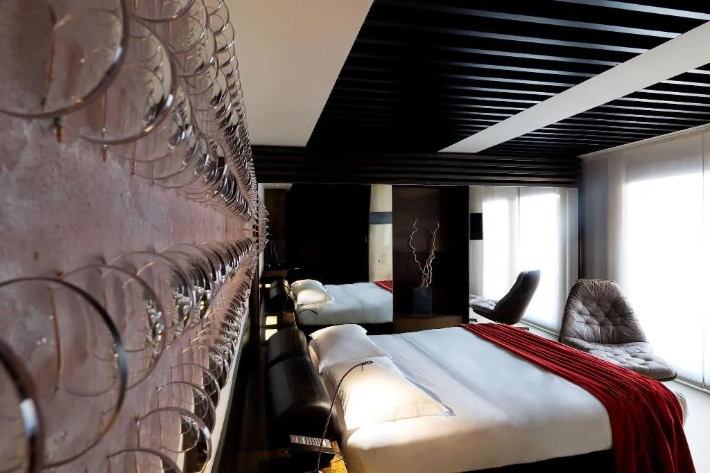 Room, Strafhotel a member of Design Hotels, Milan