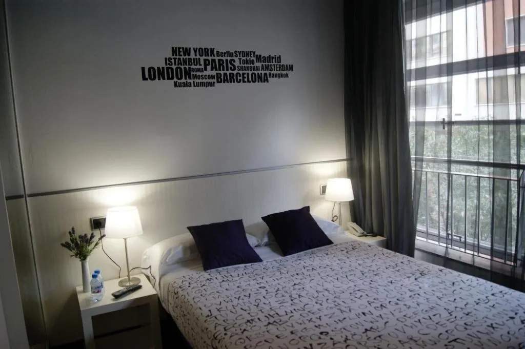 Room, Hostal Q, Barcelona