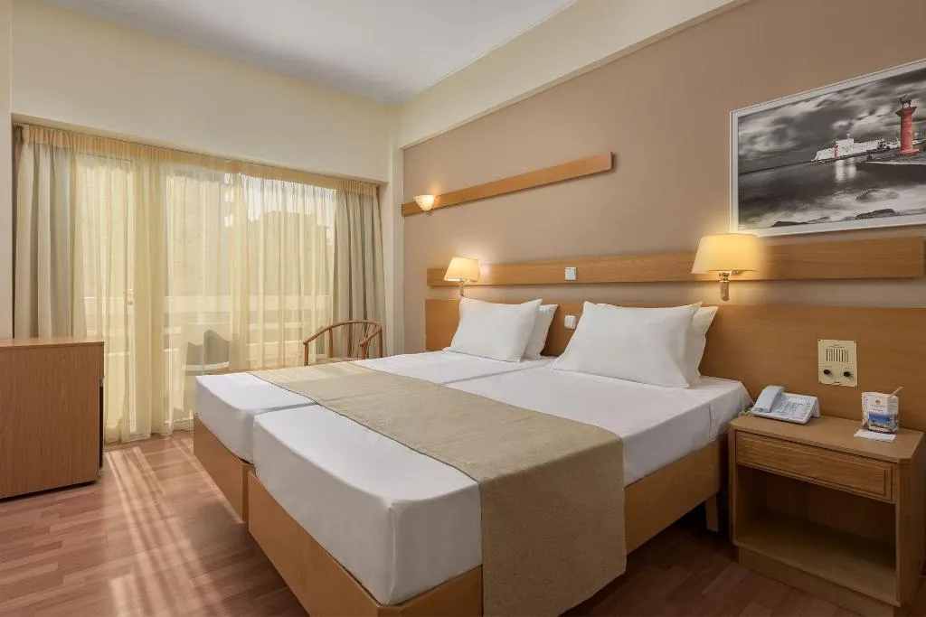 Room, Arte, Rhodes
