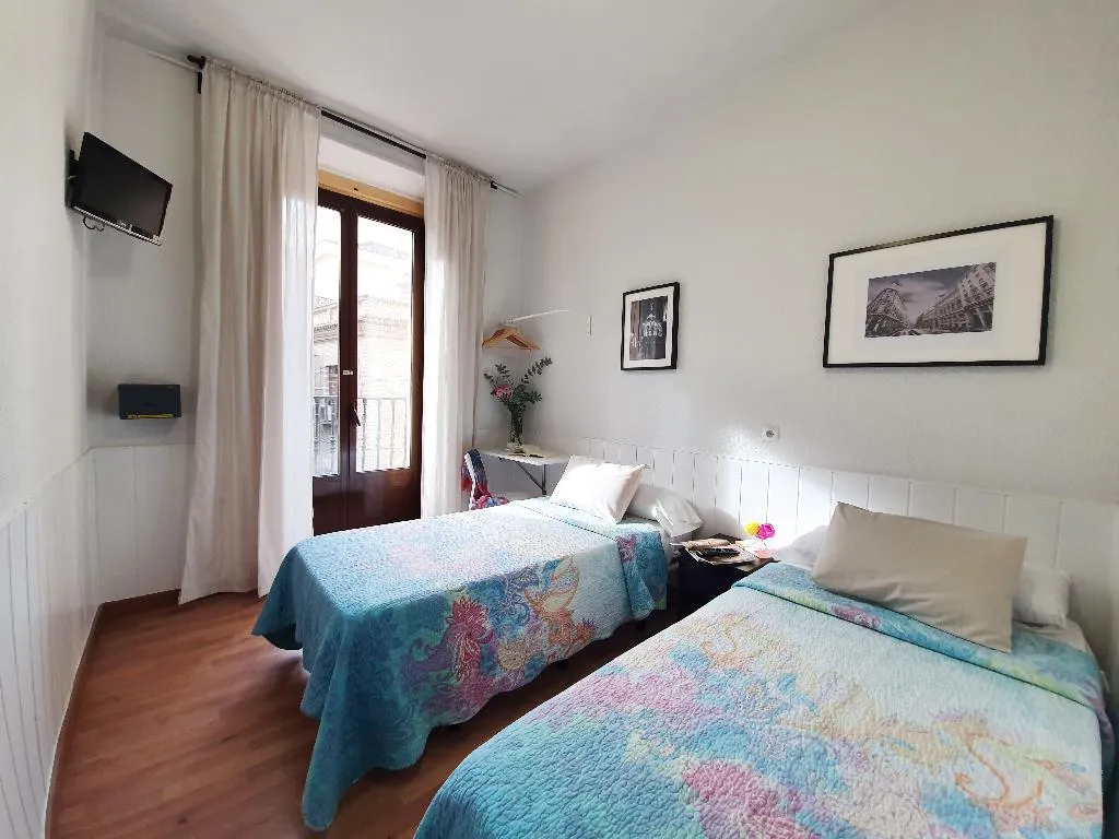 TWIN STANDARD Room, Hostal Alicante, Madrid