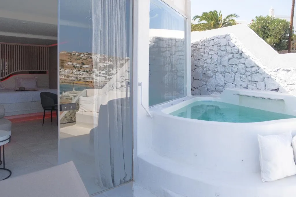 SUITE LUXURY ONE BEDROOM Room, Kivotos Mykonos, Mykonos
