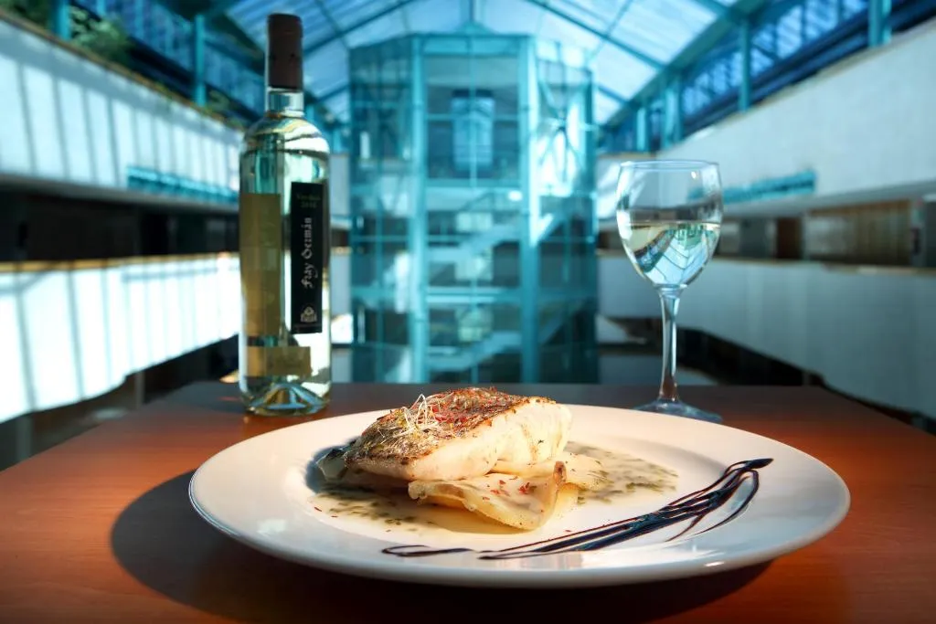 Restaurant, Exe Gran Hotel Almenar, Madrid
