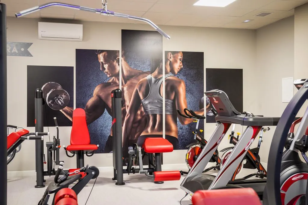 Sports and Entertainment, Hotel Romerito, Costa Del Sol