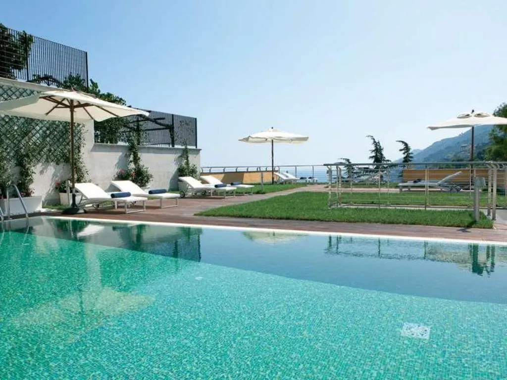 Pool, Relais Paradiso, Naples