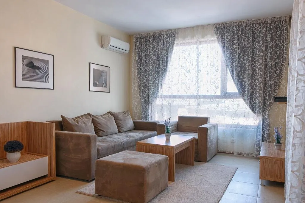 Room, Alexandra Hotel, Bourgas
