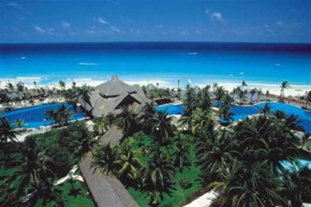 General view, The Pyramid Cancun by Oasis, Cancun Area