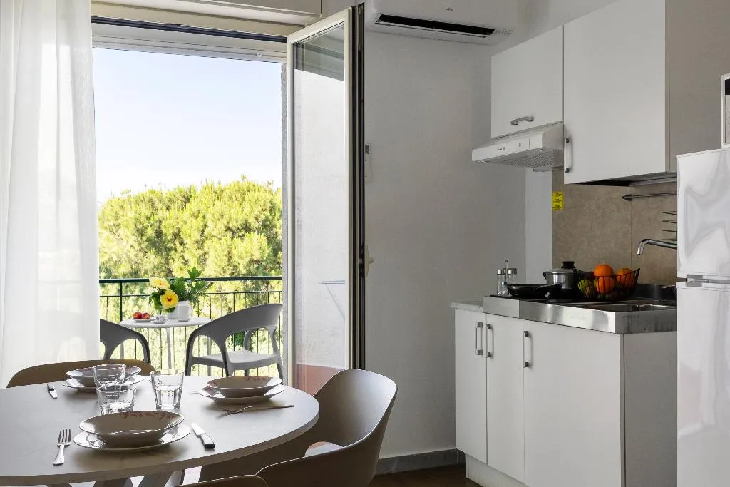 QUADRUPLE WITH BALCONY Room, Villa Collina, Taormina