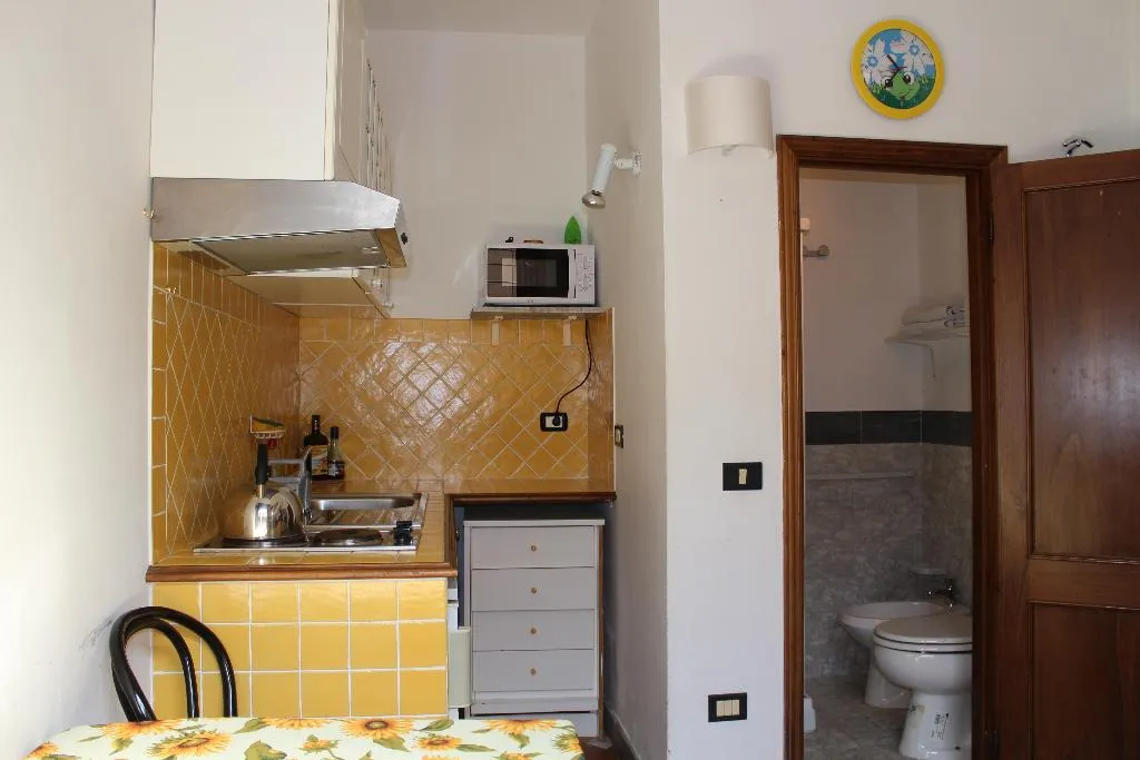 STUDIO CAPACITY 2 Room, Max Apartments, Florence