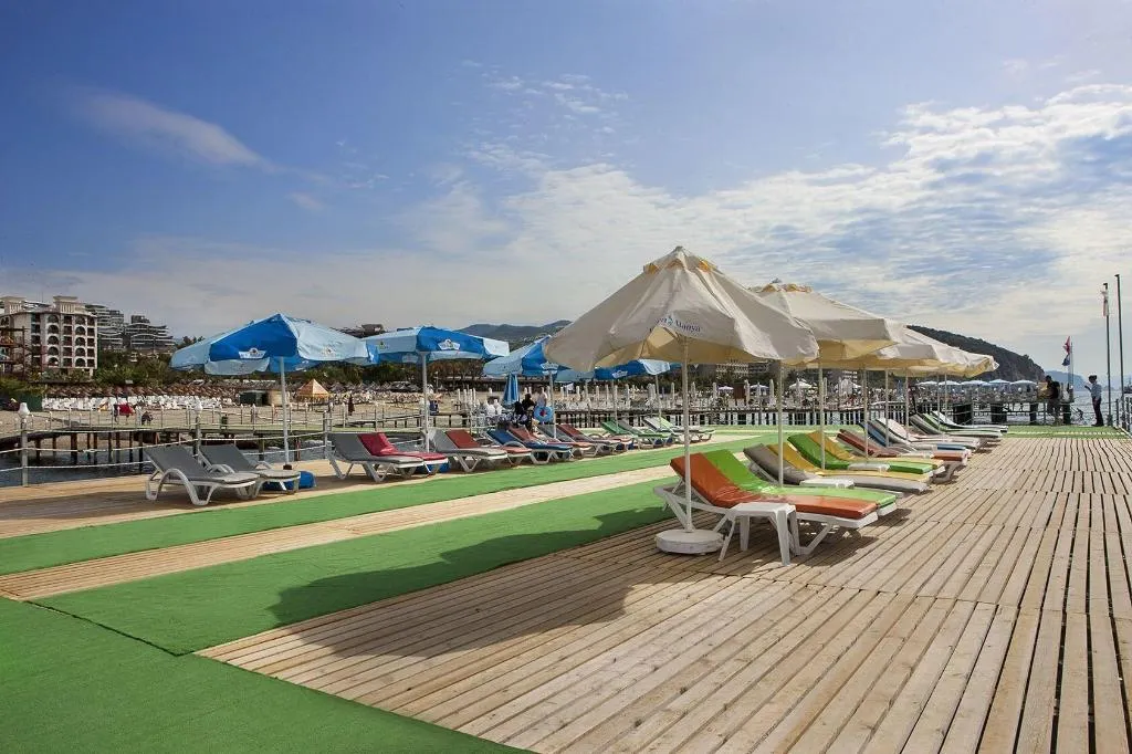 Terrace, Bera, Antalya