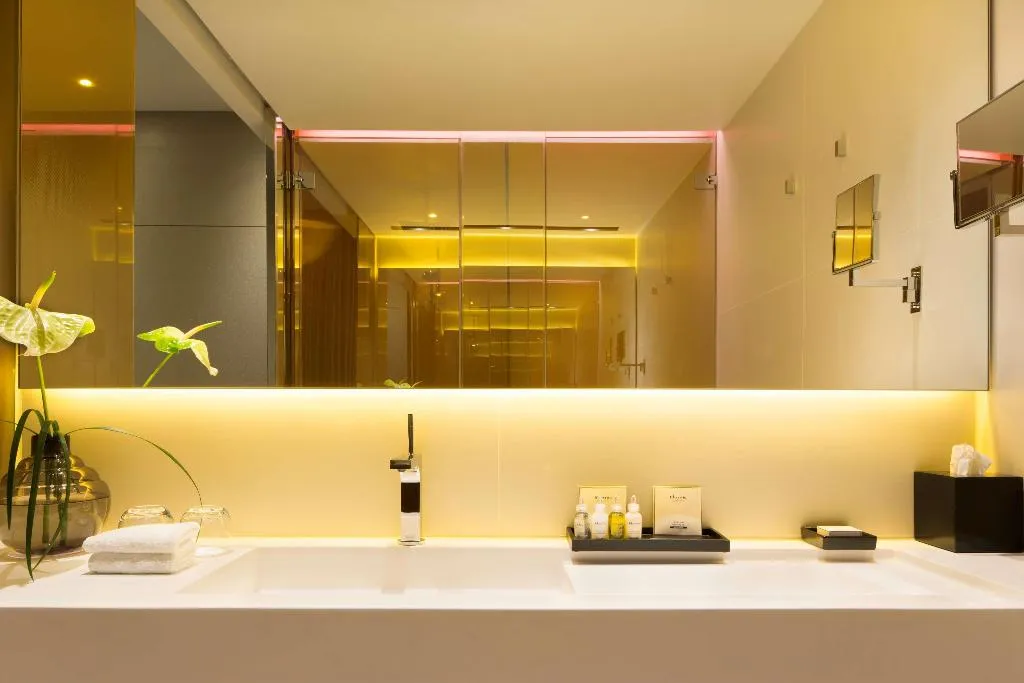 Room, art'otel amsterdam, Powered by Radisson Hotels, Amsterdam