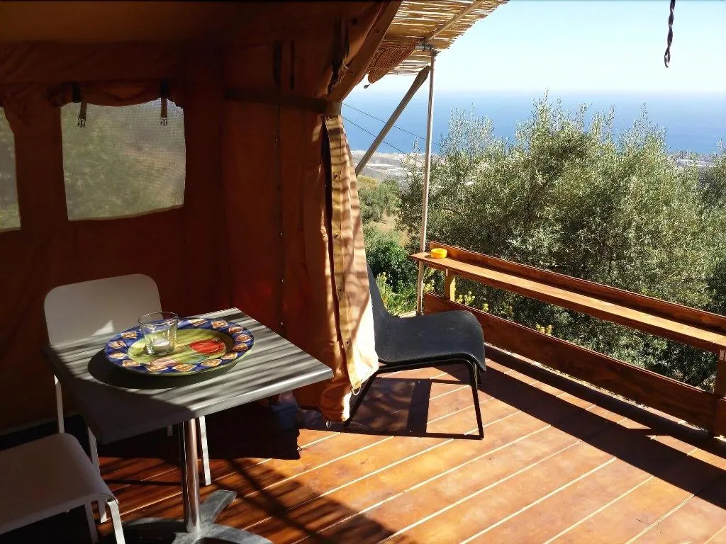 Room, Campo Agave - Boutique B&B en Glamping, Costa Del Sol