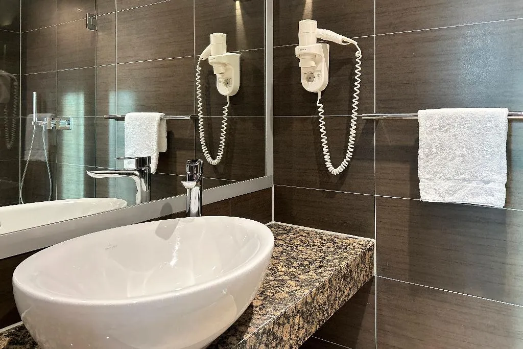 TWIN STANDARD Room, Hotel Levell, Amsterdam