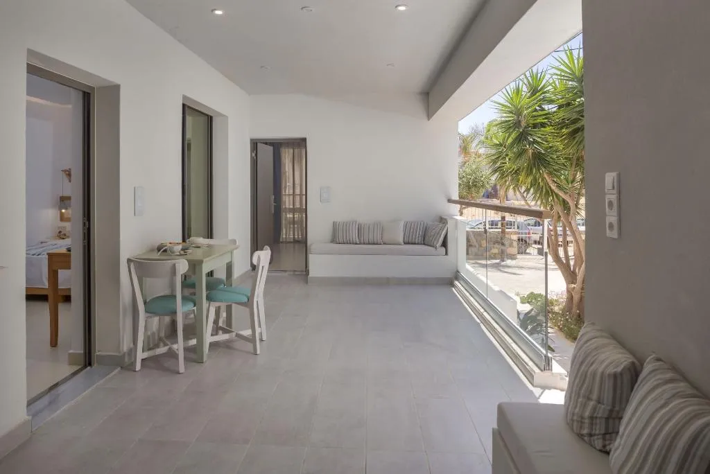 STUDIO CAPACITY 3 Room, Galazio beach resort, Crete