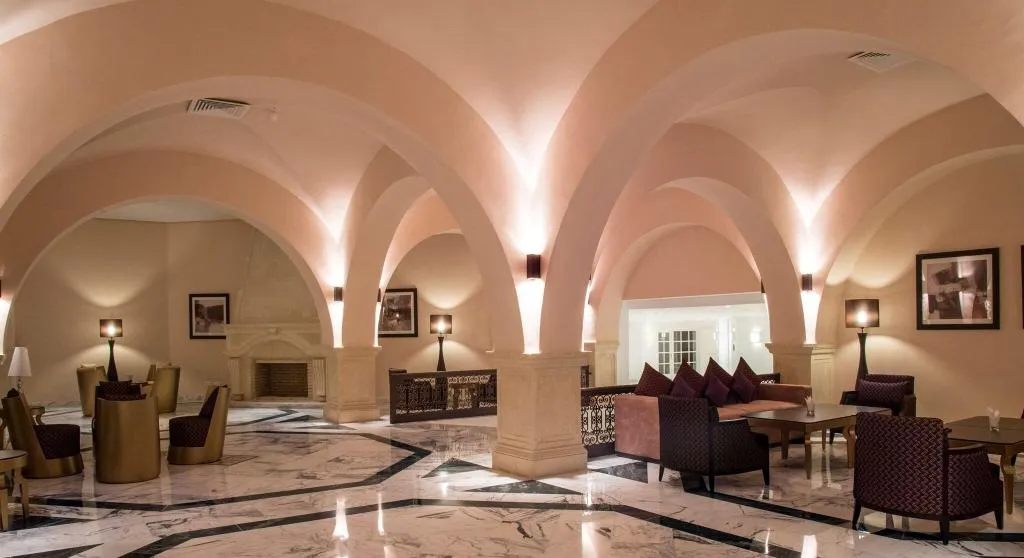 Bar, Radisson Blu Resort & Thalasso Hammamet, Tunisia