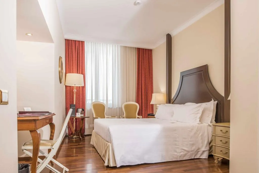 DOUBLE DELUXE Room, Golden Tower Hotel & Spa, Florence
