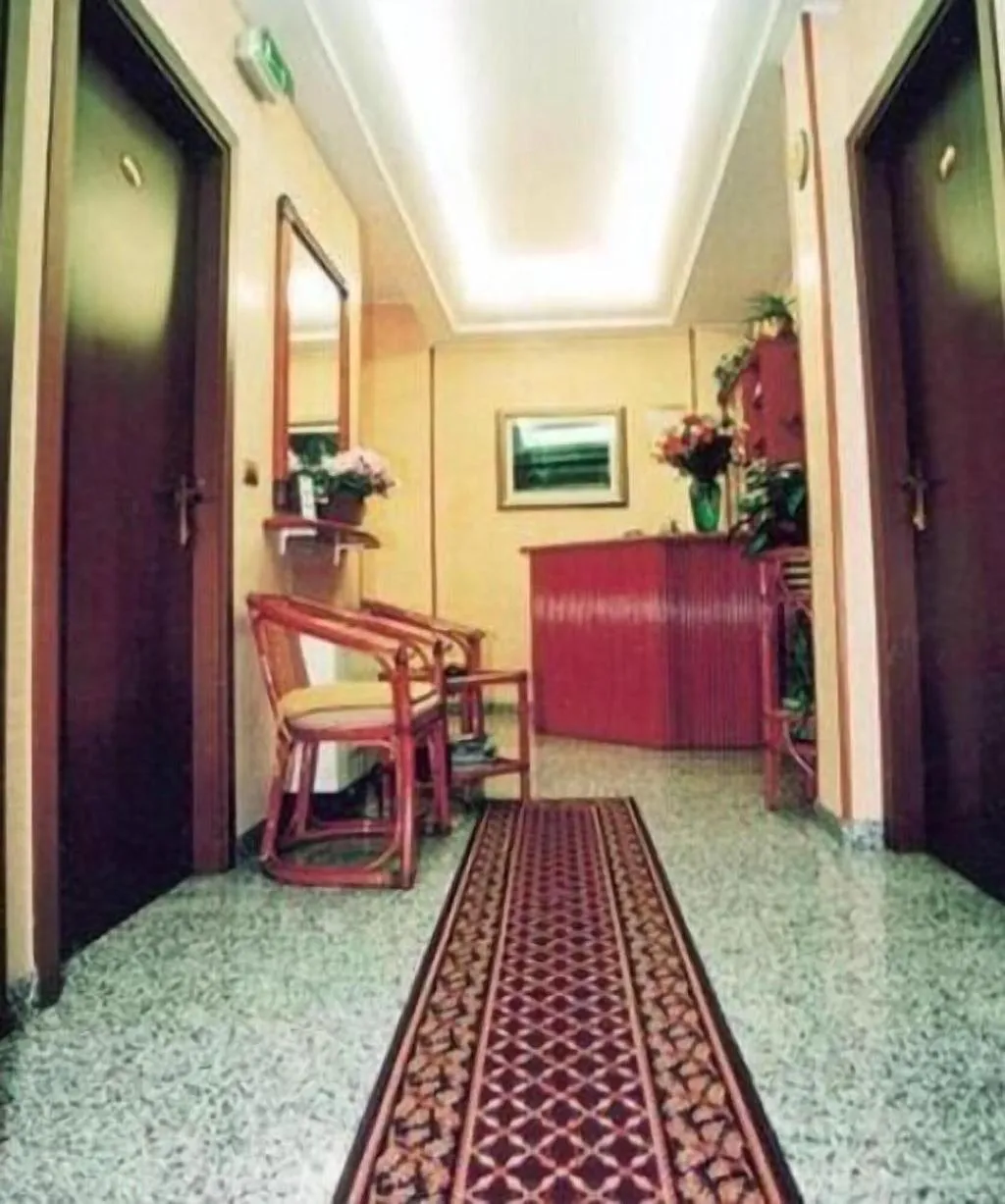 Lobby, Hotel La Caravella   Milano, Milan