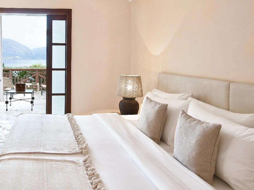 FAMILY ROOM STANDARD Room, Grecotel Daphnila Bay, Corfu