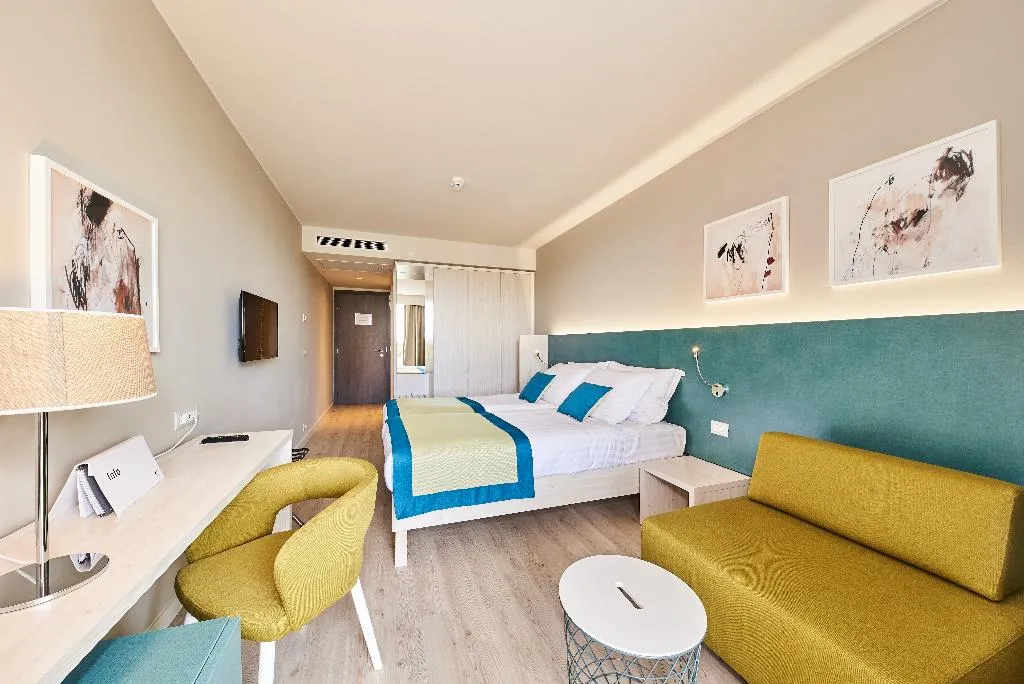 DOUBLE SUPERIOR PARK VIEW Room, Hotel Sipar Plava Laguna, Istria