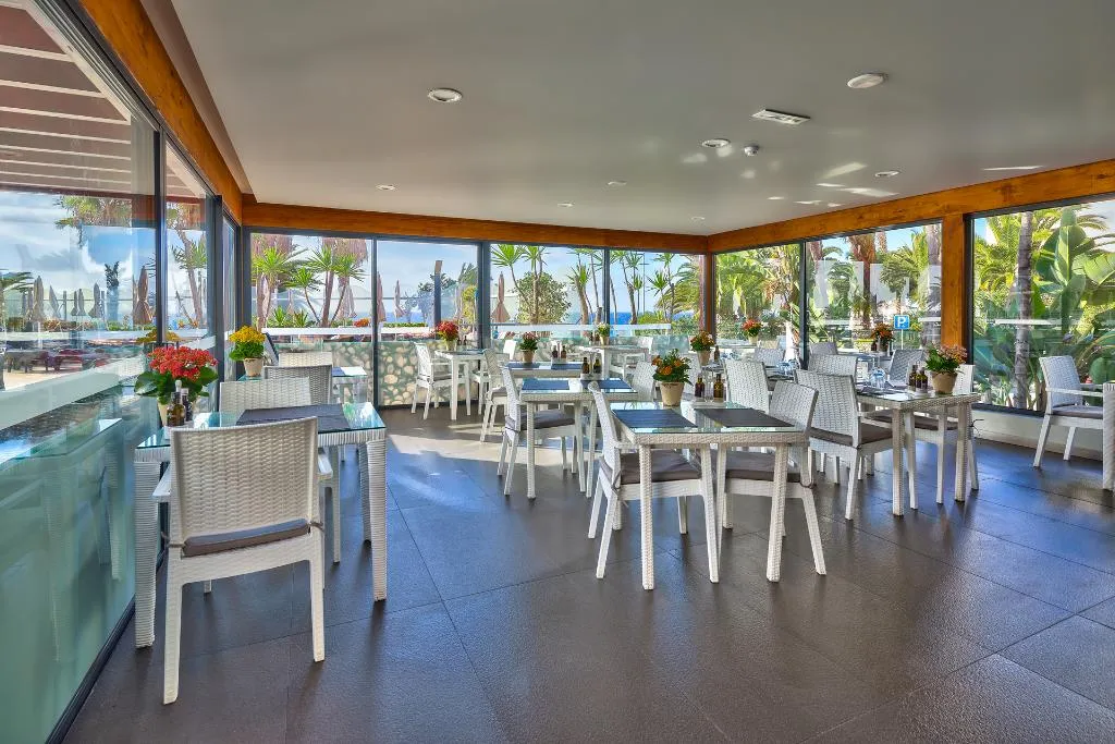 Bar, The Views Oasis, Madeira