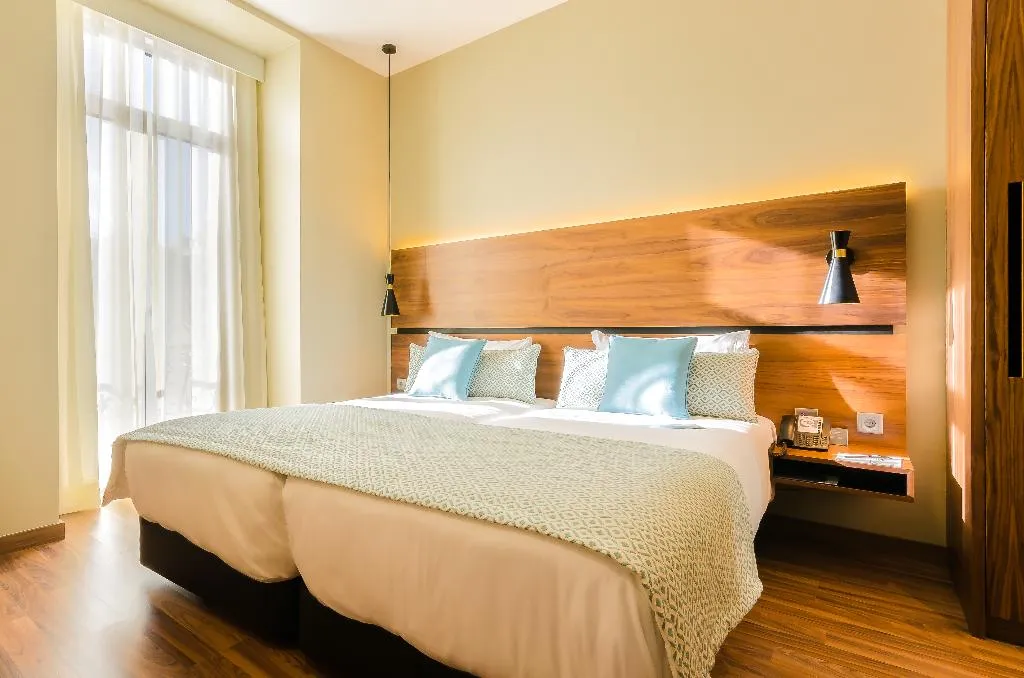 DOUBLE SINGLE USE STANDARD Room, Vincci Liberdade, Lisbon