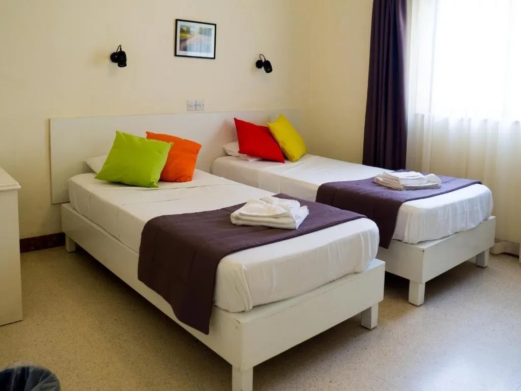 TWIN WITH BALCONY Room, Huli Hotel & Apartments, Malta