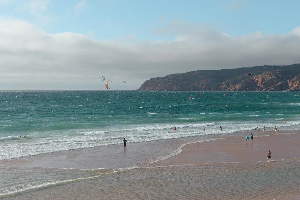 Beach, Estalagem Muchaxo Hotel, Lisbon