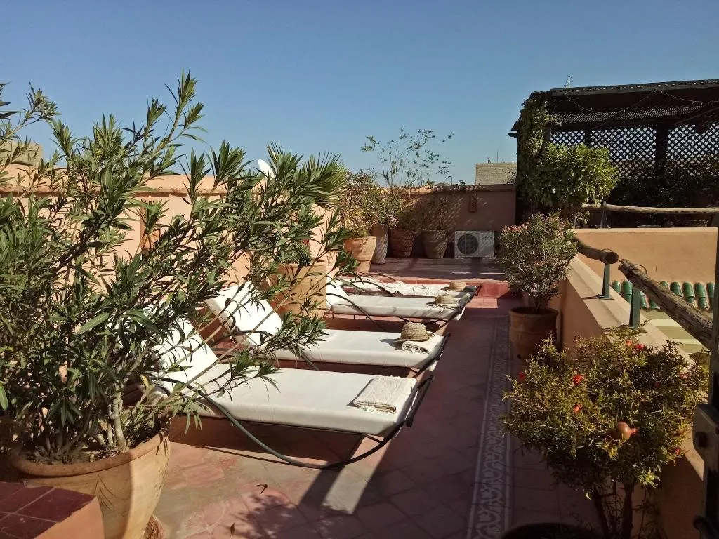 Terrace, Riad Dar Dialkoum, Marrakech