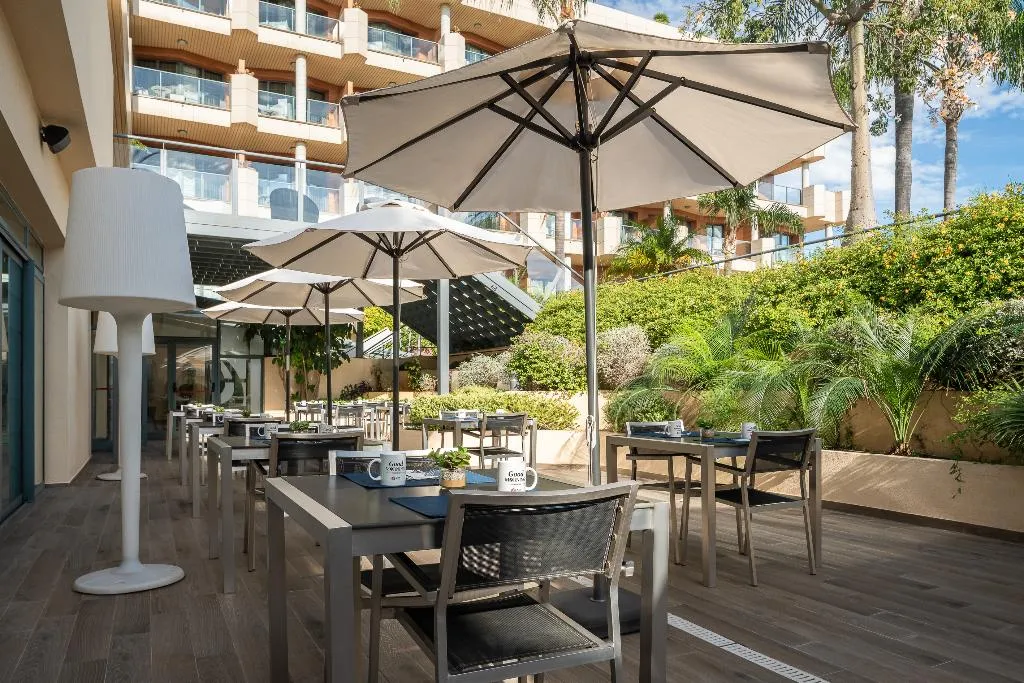 Terrace, Exe Estepona Thalasso & SPA, Costa Del Sol