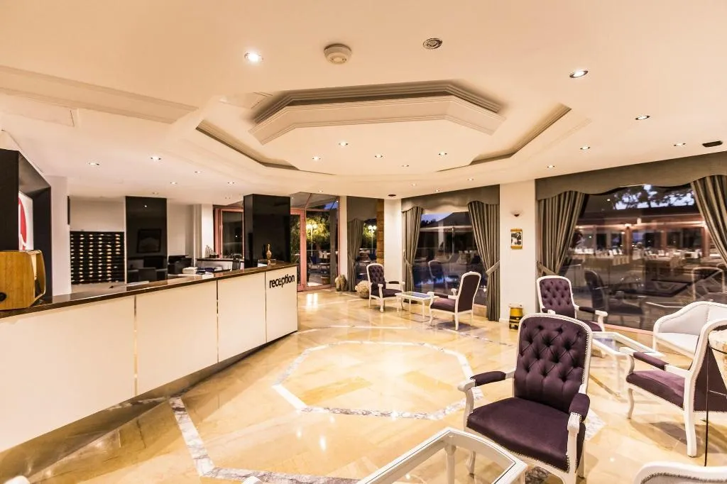 Lobby, Hanedan Beach Hotel, Izmir