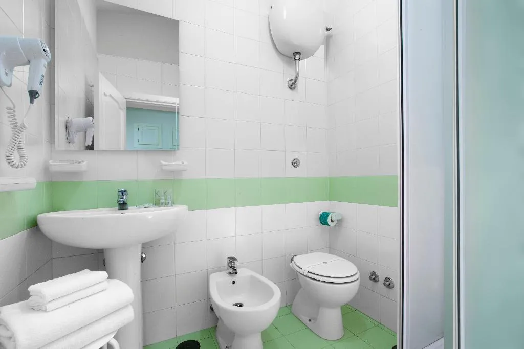 Double or Twin WITH DOUBLE BED Room, Hotel Herculaneum, Naples