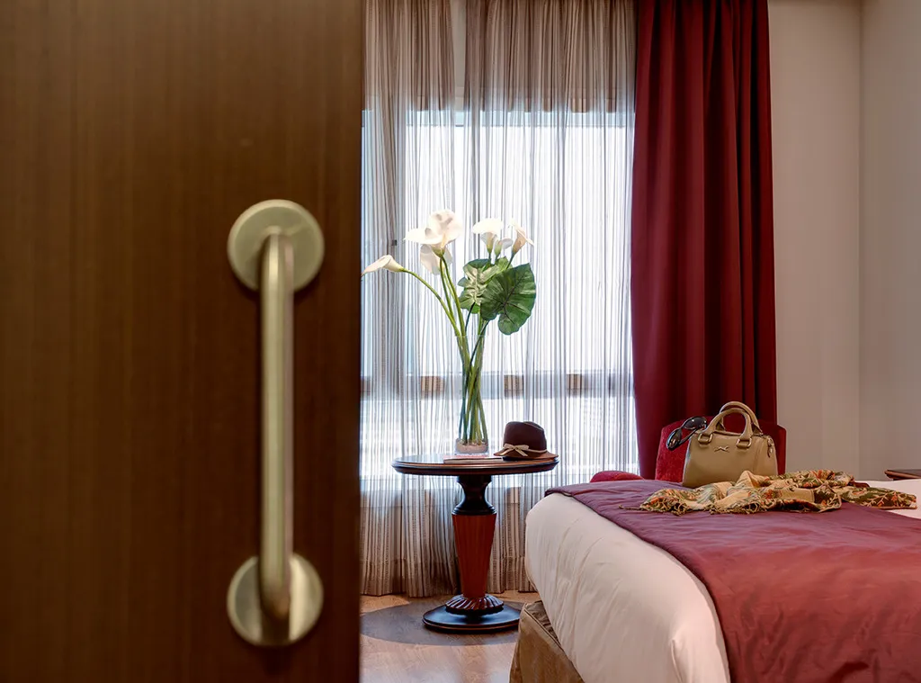 DOUBLE DELUXE Room, Crowne Plaza Madrid Airport, Madrid