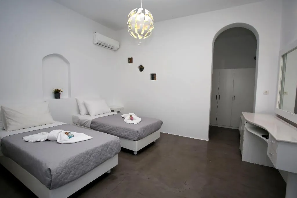 SUITE SEA VIEW CAPACITY 3 Room, Karma Suites, Mykonos