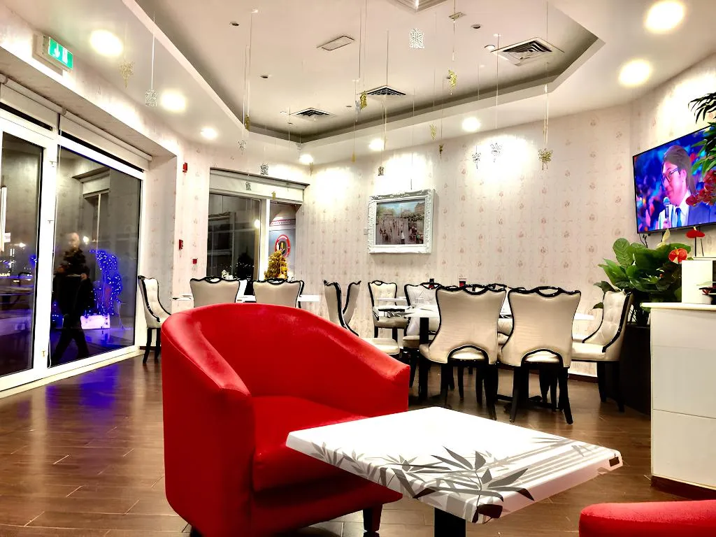 Restaurant, Goldcrest Executive, Dubai