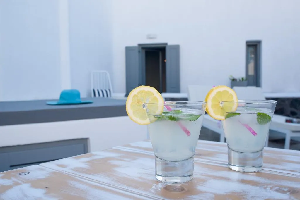 VILLA EXECUTIVE Room, Lagadi Suites, Santorini
