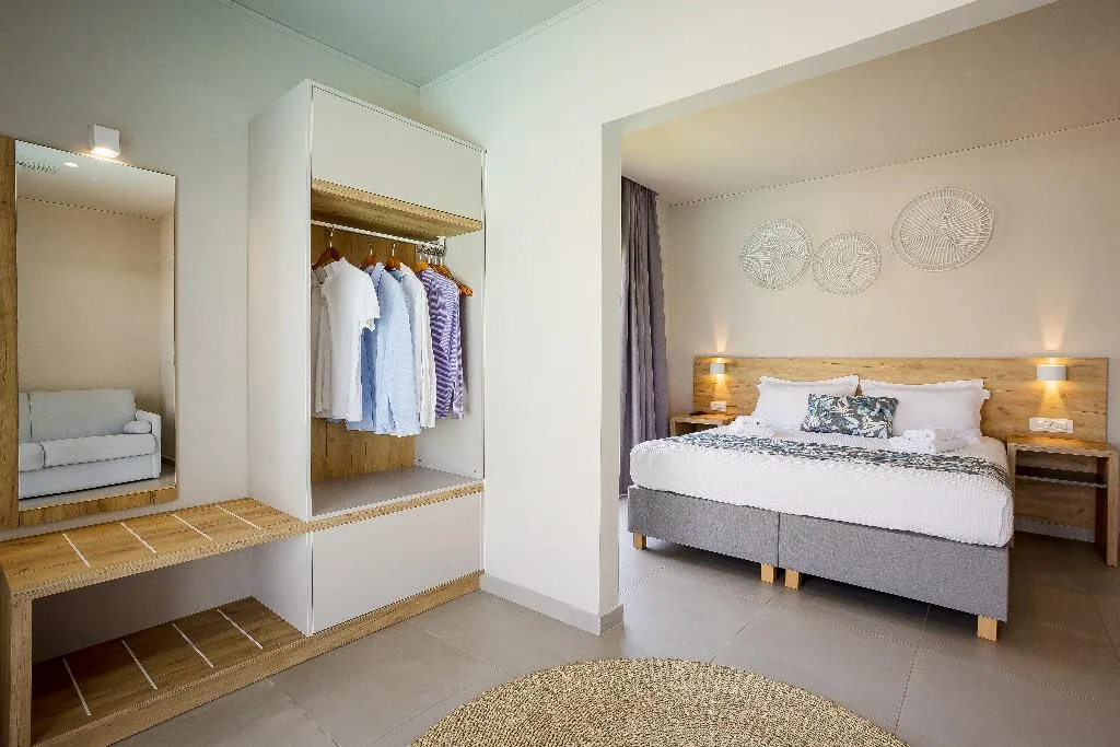 SUITE SUPERIOR WITH TERRACE Room, Sarpidon Suites, Crete