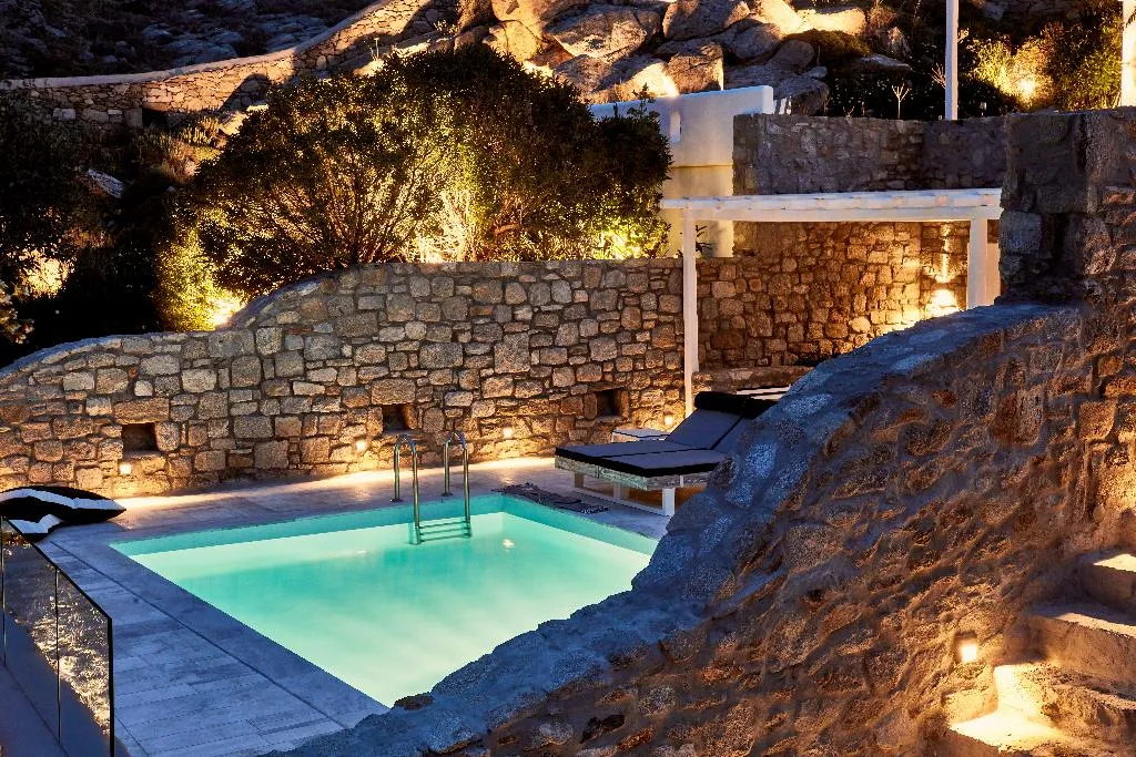 SUITE TWO BEDROOMS WITH PRIVATE POOL Room, Mykonos No5, Mykonos