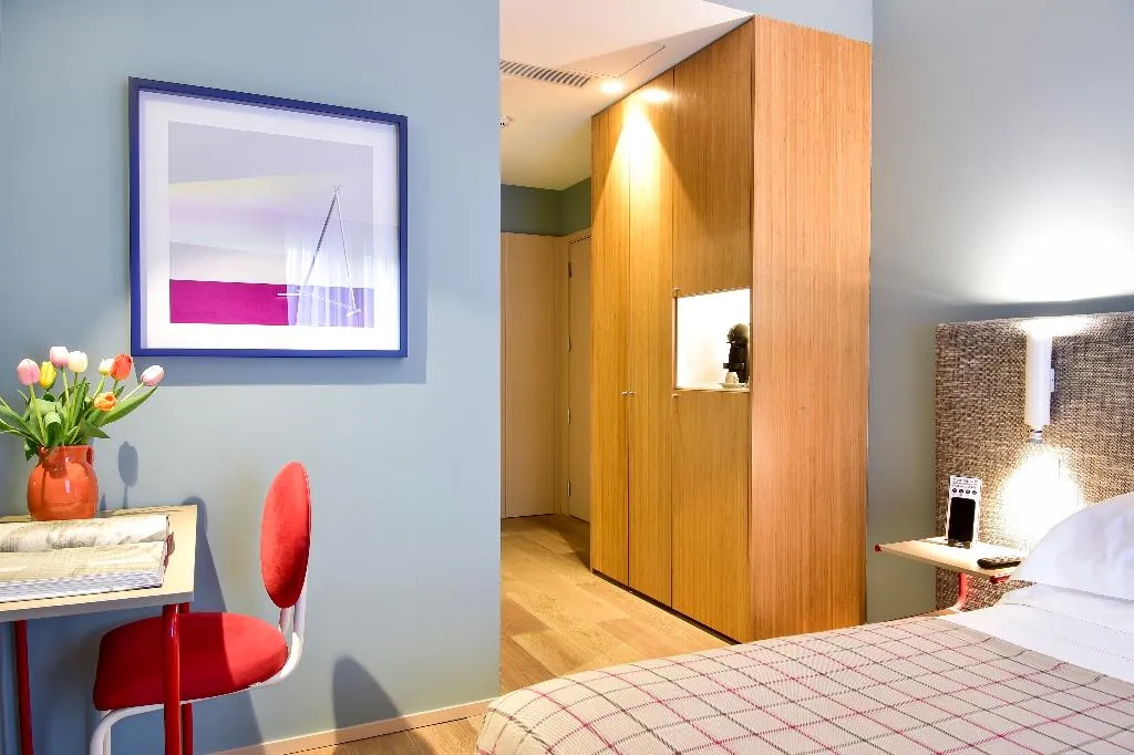 DOUBLE STANDARD Room, The Editory House Ribeira Hotel, Porto